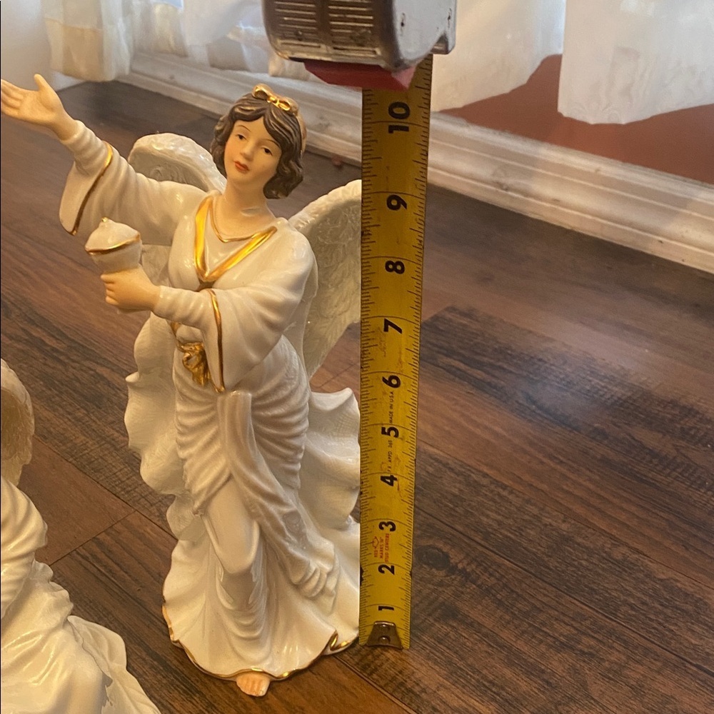 Elegant White and Gold Angel Figurines - Picture 9 of 11